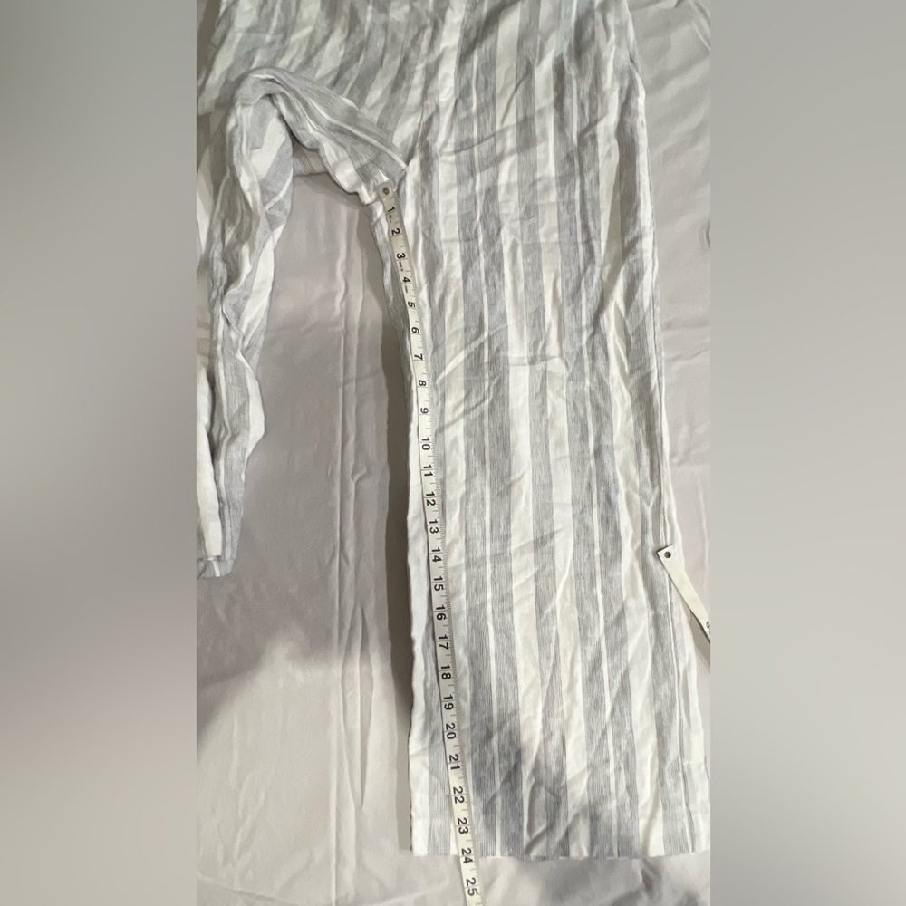 Old Navy Striped High-Waisted Wide Leg Linen Blend Cropped Pants- Size 4 Coastal - Picture 9 of 11